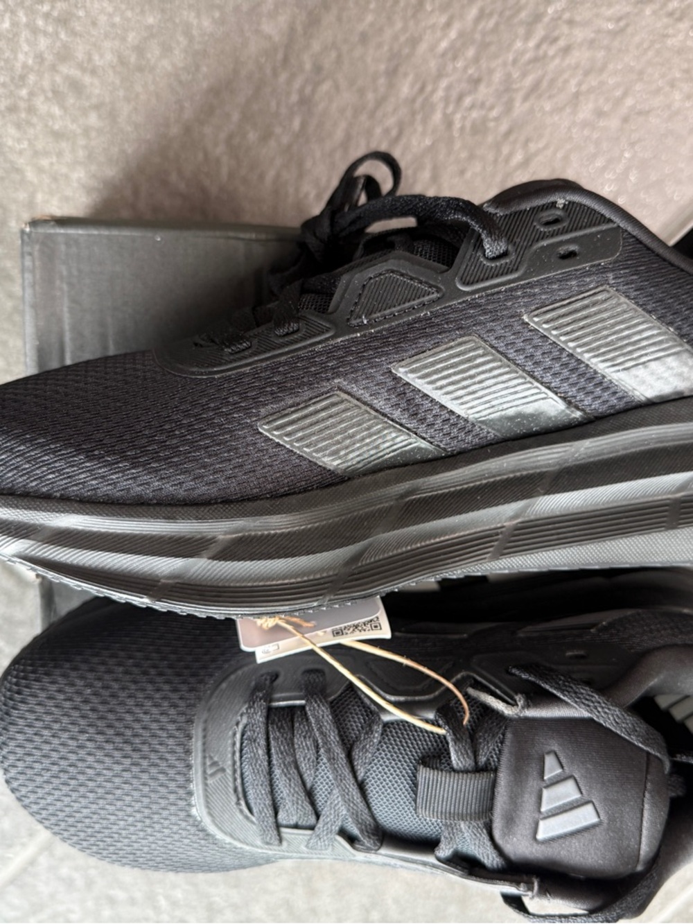 Adidas Galaxy Women’s 7 Athletic Running Shoes